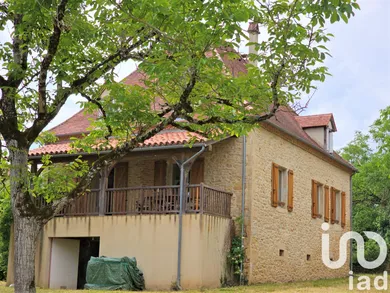 Maison traditionnelle à Loubressac (46130)