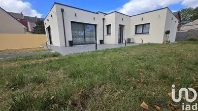 Maison d'architecte à Caudebec-lès-Elbeuf (76320)