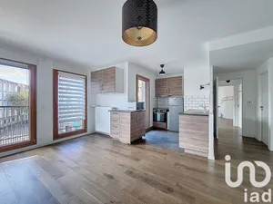 Apartment at Arcueil (94110)