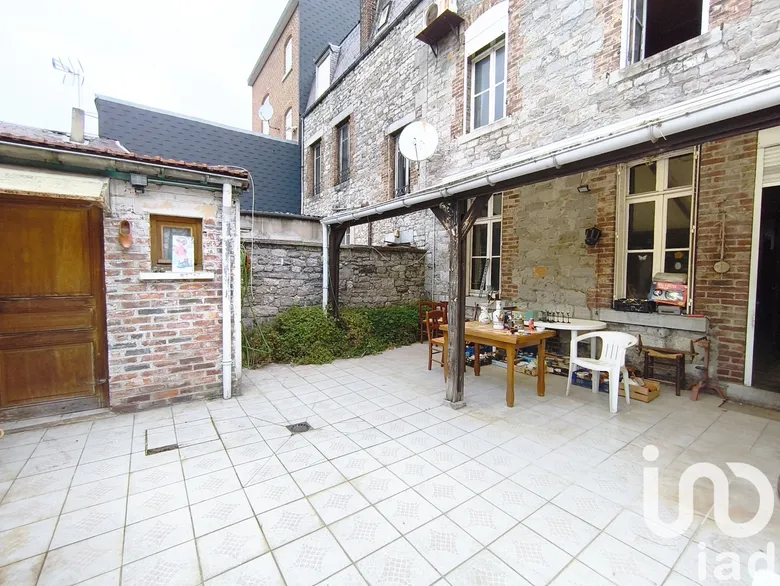 Maison 10 pièces 159 m² · à Givet · 159 m² · 147 000 €