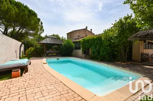 Park home at La Destrousse (13112)