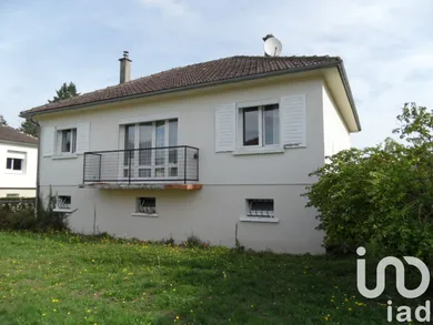 Detached house in Bruyères-et-Montbérault (02860)