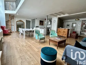 Apartment at Paris (75002)