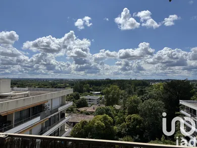 Apartment in Blanquefort (33290)