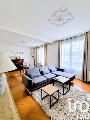 Appartement à Courbevoie (92400)