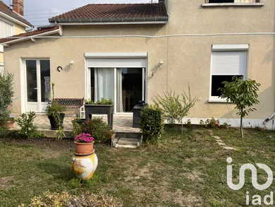 House in Sainte-Savine (10300)