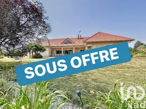 Architectural house at NEUFMOUTIERS-EN-BRIE (77610)