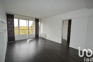 Apartment at Chennevières-sur-Marne (94430)