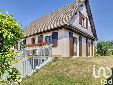 House at Ymare (76520)