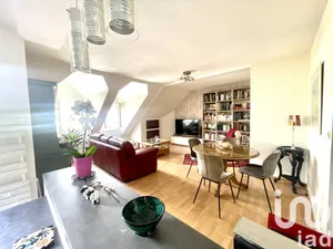 Apartment at Yerres (91330)