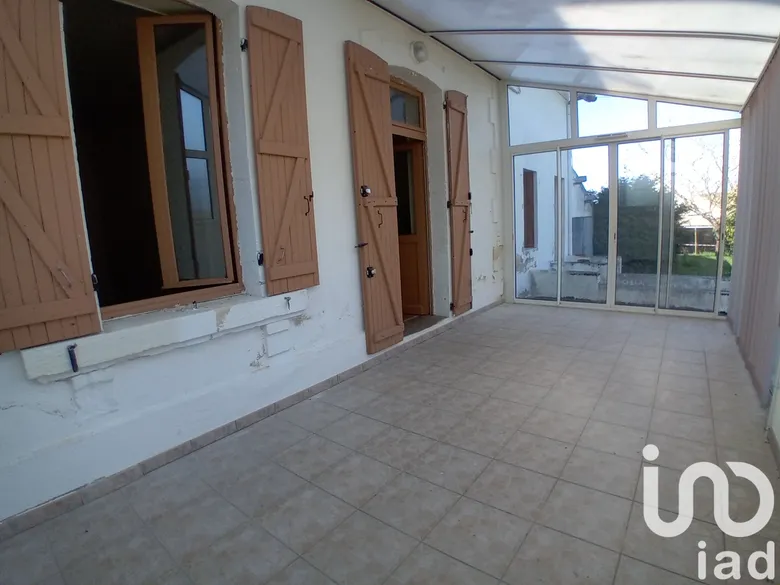 Maison 3 pièces 81 m² · à Néris-les-Bains · 81 m² · 44 500 €