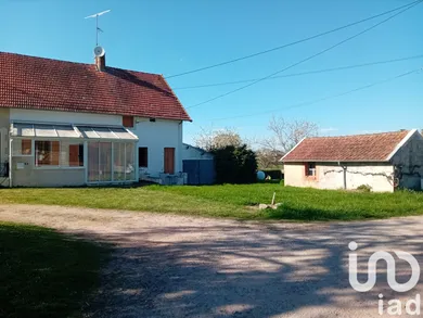 Maison de campagne à Néris-les-Bains (03310)