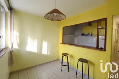 Apartment in Bordeaux (33800)