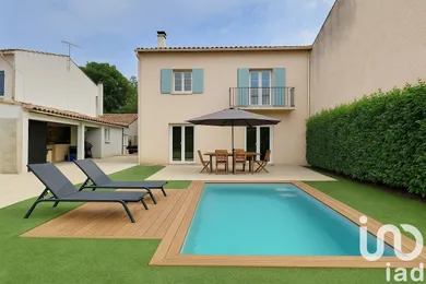 House in Arles (13200)