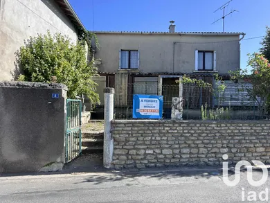 House in Le Puy-Notre-Dame (49260)