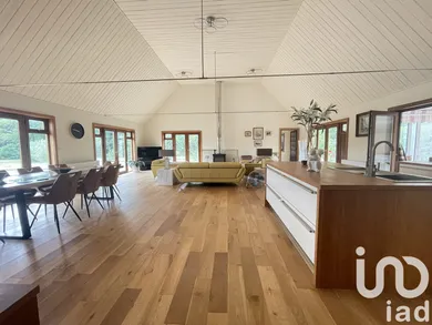 Traditional house at Château-Garnier (86350)