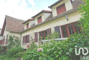 House at Sainte-Geneviève-des-Bois (91700)