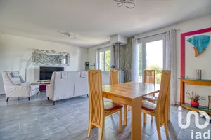 Traditional house in Épône (78680)