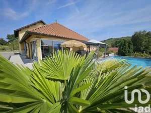 House at Cuzieu (01300)