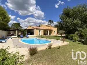 Maison à Brue-Auriac (83119)