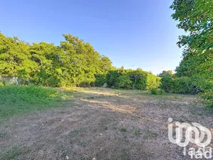 Terrain à bâtir à Ferrières (17170)