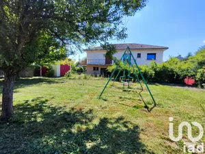 House at Compertrix (51510)