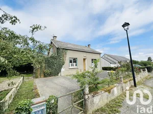 Maison traditionnelle à Ombrée d'Anjou (49420)