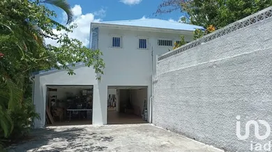 House at Le Gosier (97190)