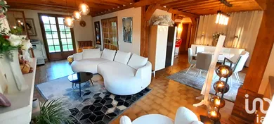 Traditional house at Pont l'Évêque (14130)