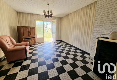 Maison de village à Le Puy-Notre-Dame (49260)