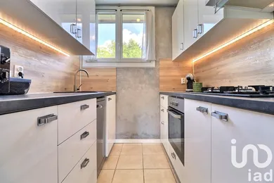 Apartment in Thorigny-sur-Marne (77400)