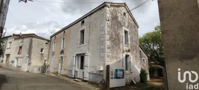 Maison de village à Le Busseau (79240)