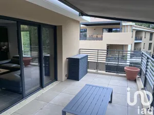 Apartment at Aix-en-Provence (13090)