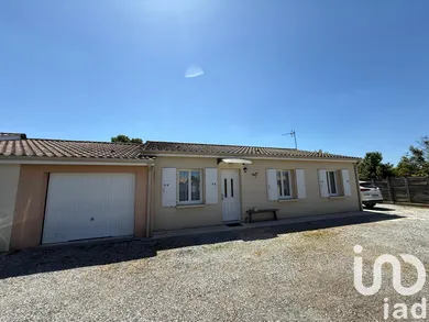 House at Moulis-en-Médoc (33480)