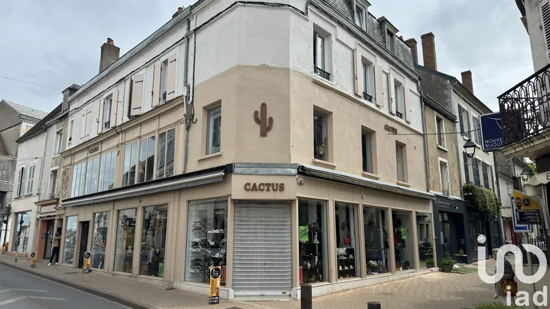 Immeuble 3 pièces 400 m² · à Cosne-Cours-sur-Loire · 400 m² · 449 000 €