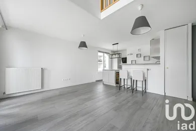 Duplex in Asnières-sur-Seine (92600)