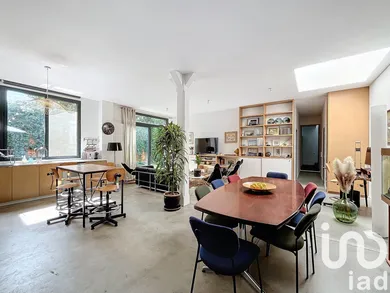 Apartment at Bordeaux (33200)