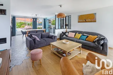 House at Couëron (44220)