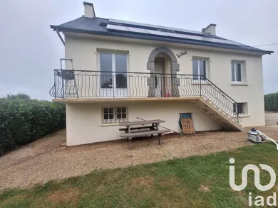 House in Languenan (22130)