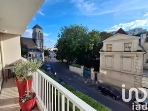 Apartment at Créteil (94000)