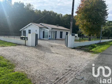 House at Lesparre-Médoc (33340)