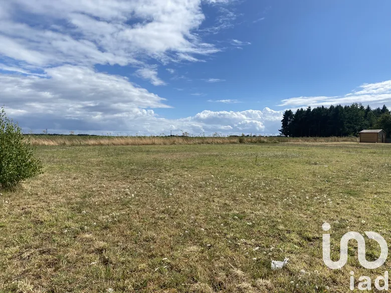 Terrain à bâtir à Saint-Bohaire (41330) · 60 900 €