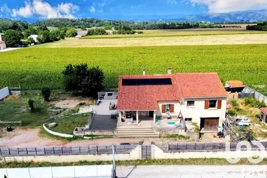 Traditional house at Malissard (26120)