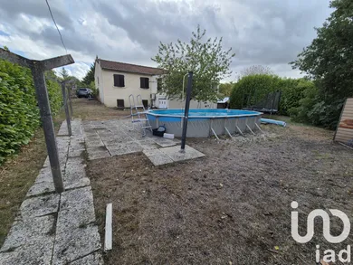 Maison à Chadurie (16250)