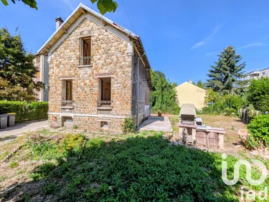 House at Ézanville (95460)