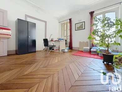 Apartment in Versailles (78000)