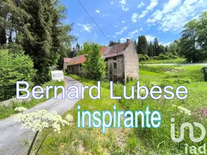 House at Crocq (23260)