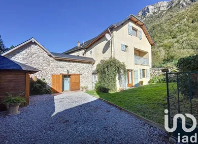 Village house in Aste-Béon (64260)