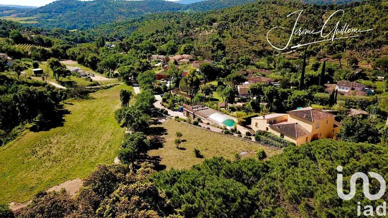 Maison 8 pièces 241 m² · à Grimaud · 241 m² · 1 583 000 €