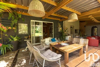 Domaine à SAINT DENIS (97490)